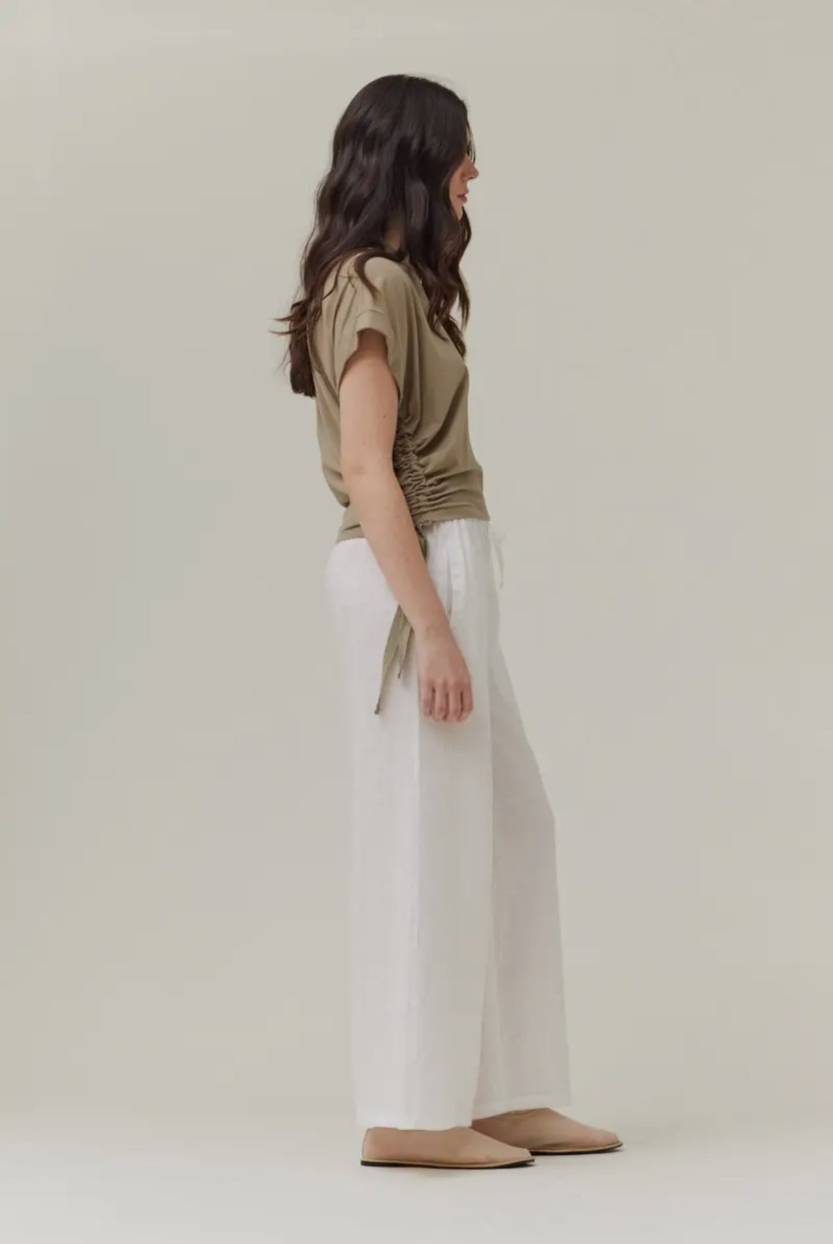 Side Scrunch Tee