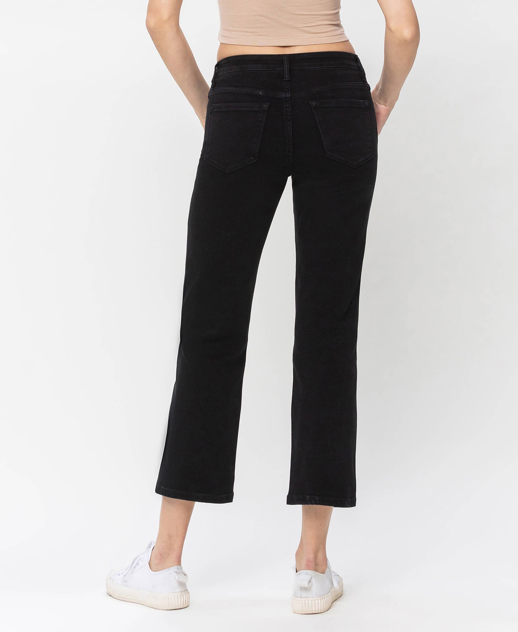 ANKLE STRAIGHT JEANS