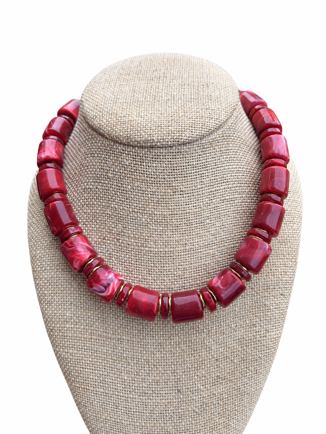 Geometric Red Beaded Necklace - The Katie Kollective