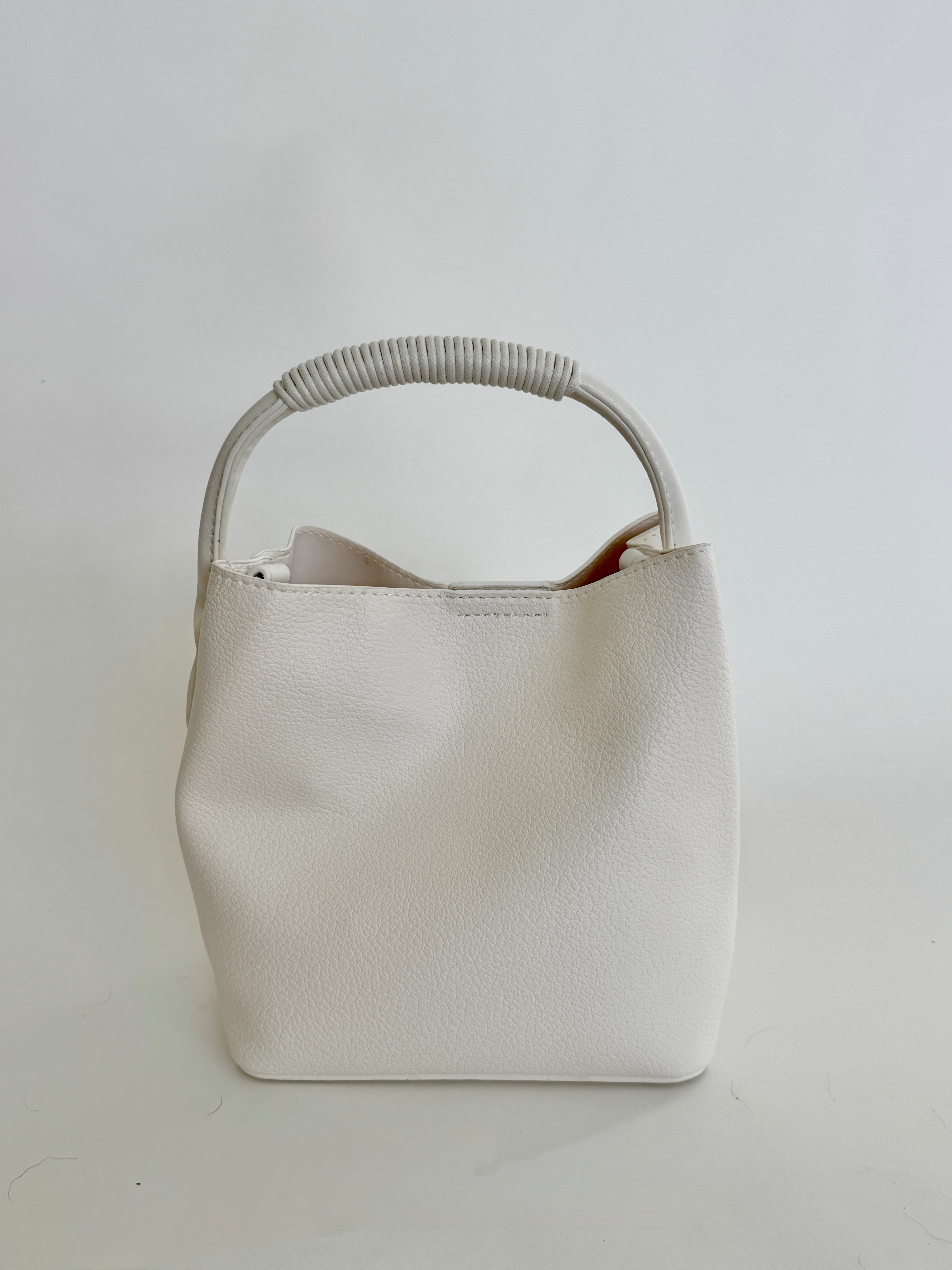 Carlie Crossbody