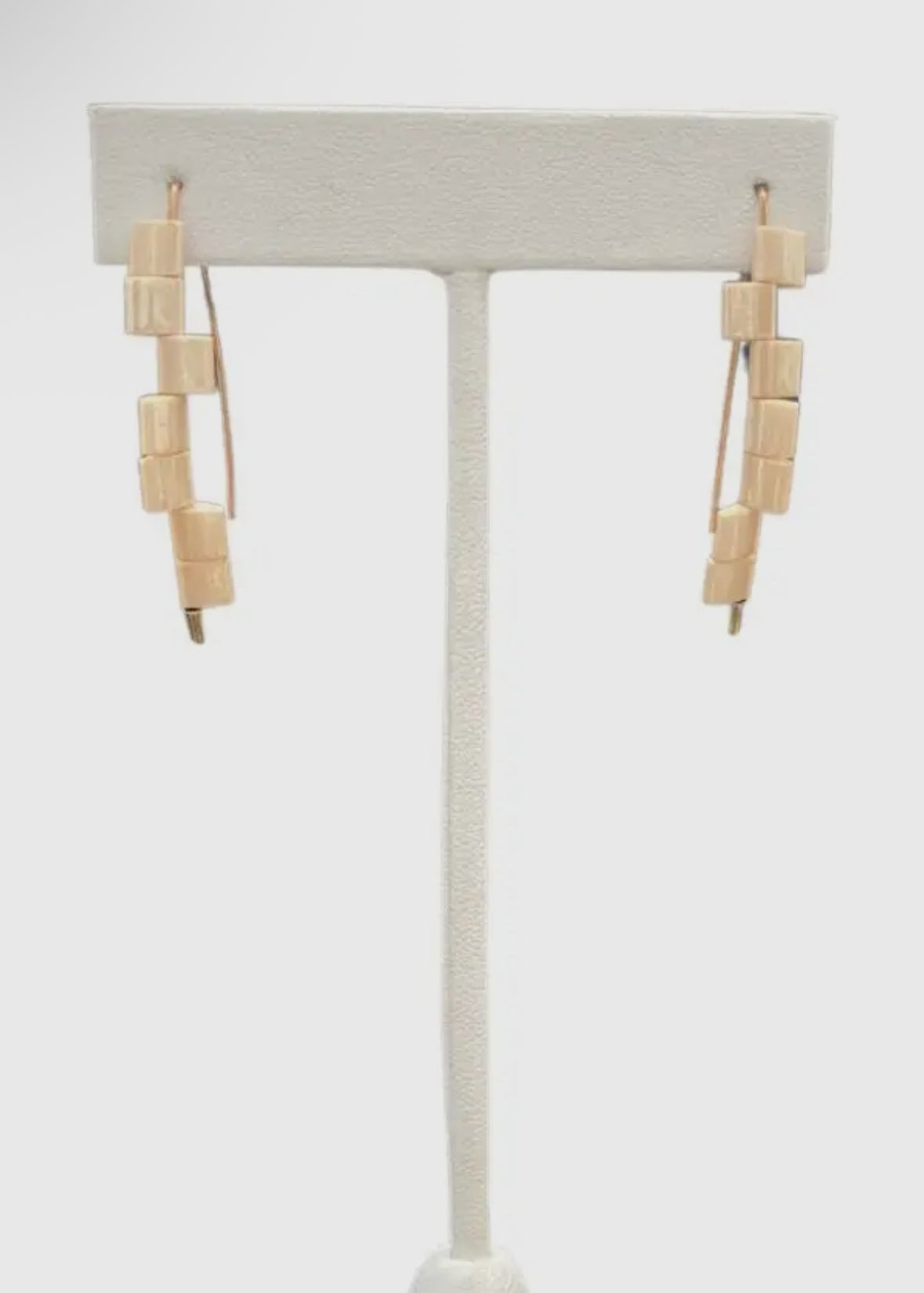 Brooke Earrings Champagne - Chatsworth Boutique