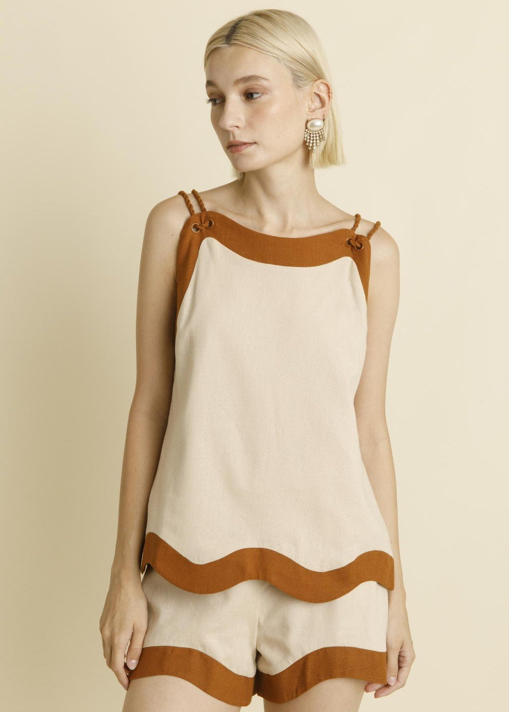 Brown Wave Blouse - Chatsworth Boutique