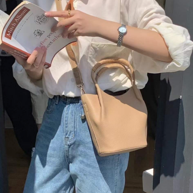 Sally Tote