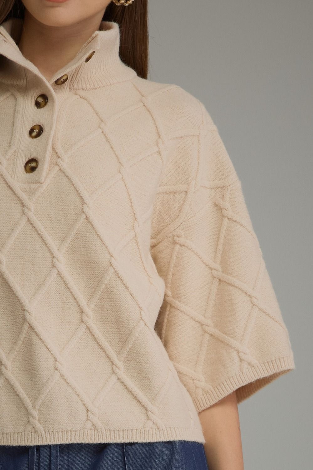 Ivory Cable Knit Sweater, Entro - detail view