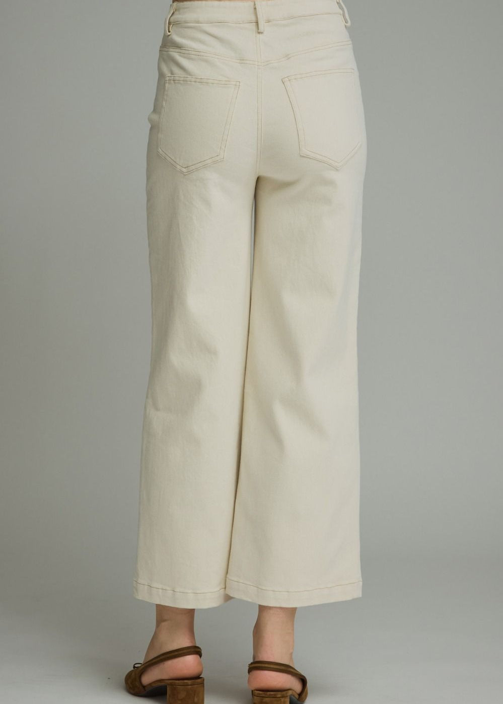 Winter White Crop Jeans, Detail - Entro