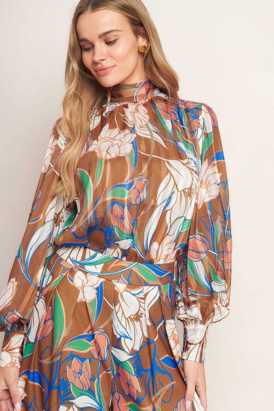 Floral Blouse W/ Tie - Chatsworth Boutique
