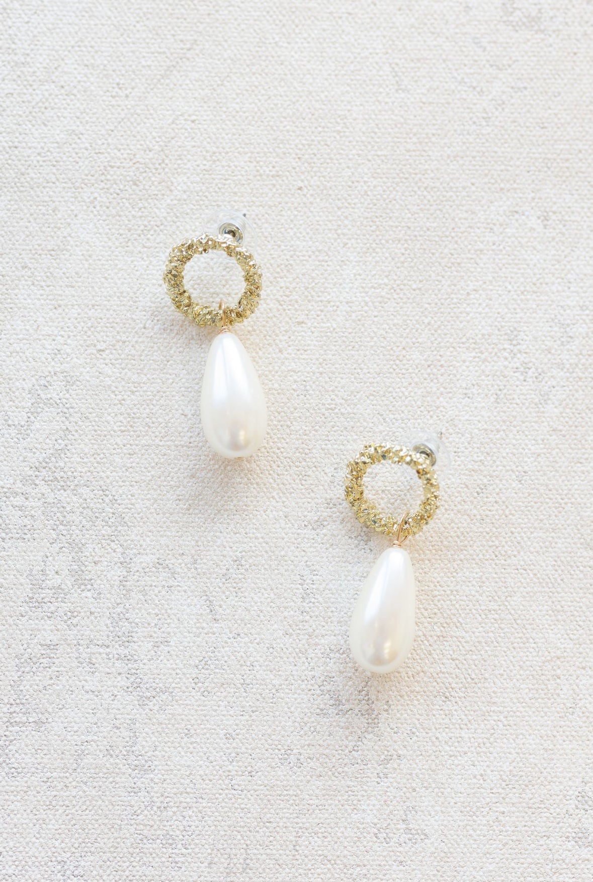 Gold Wreaths &amp; Pearls - Chatsworth Boutique