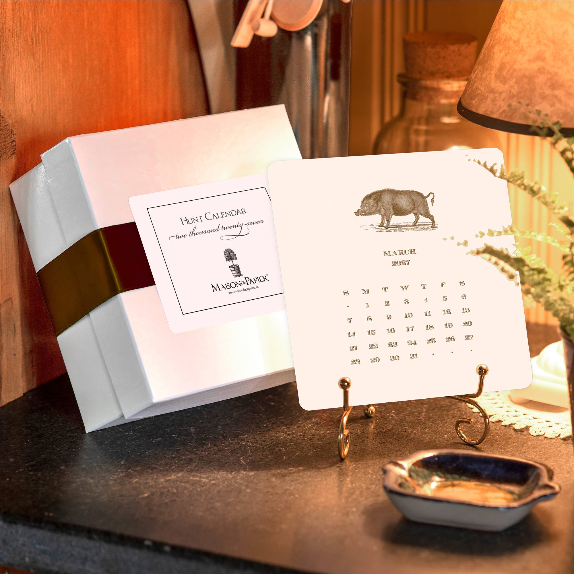 2027 Hunt Calendar, Maison de Papier - monthly illustration