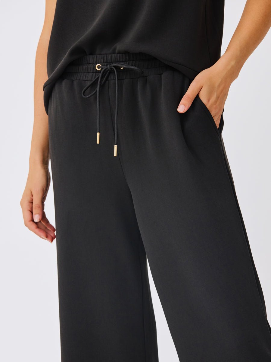 Sabrina Pant - Chatsworth Boutique