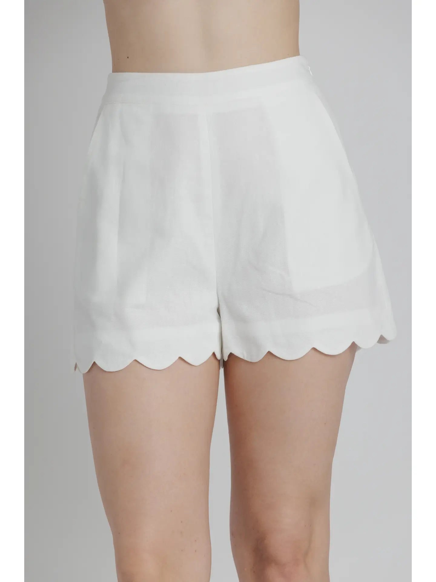 Scallop Hem Short - Chatsworth Boutique