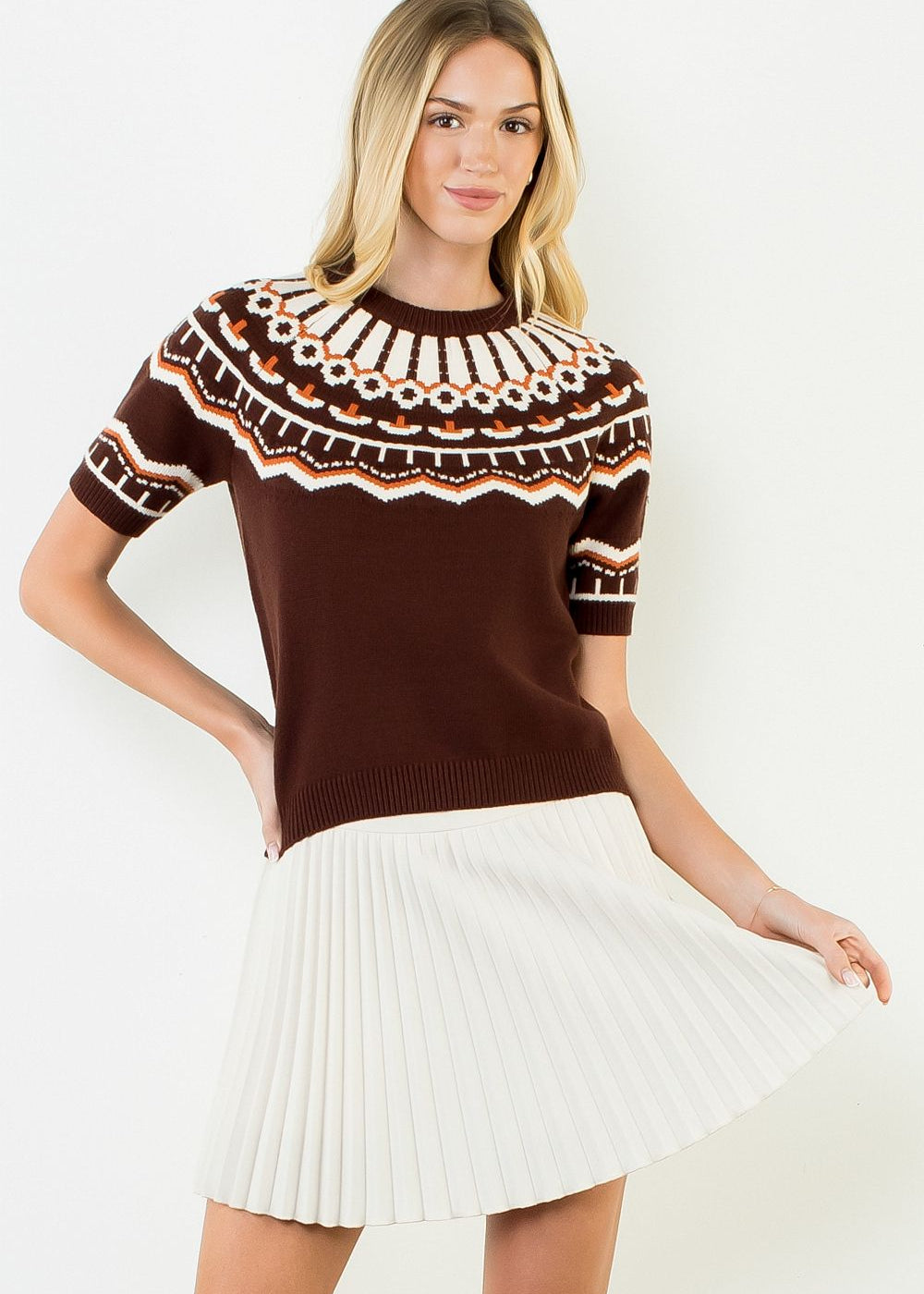Chocolate Pattern SS Sweater, Yoke Detail - THML