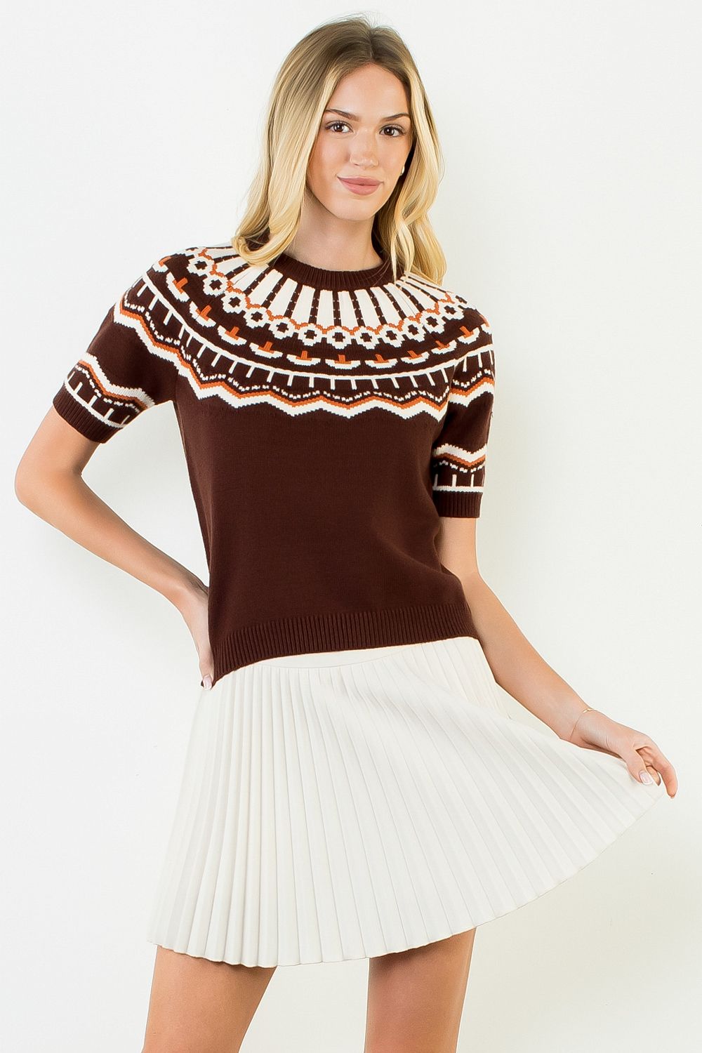 Chocolate Pattern SS Sweater, Yoke Detail - THML